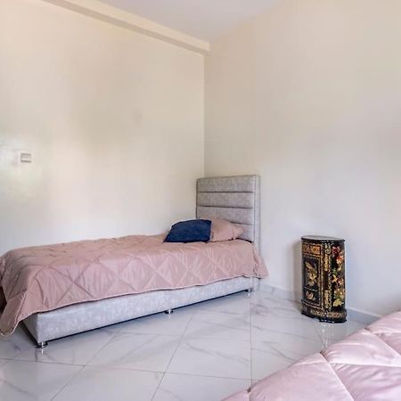 Appartement Chaleureux Et Calme, Parking, Jardin Agadir Extérieur photo