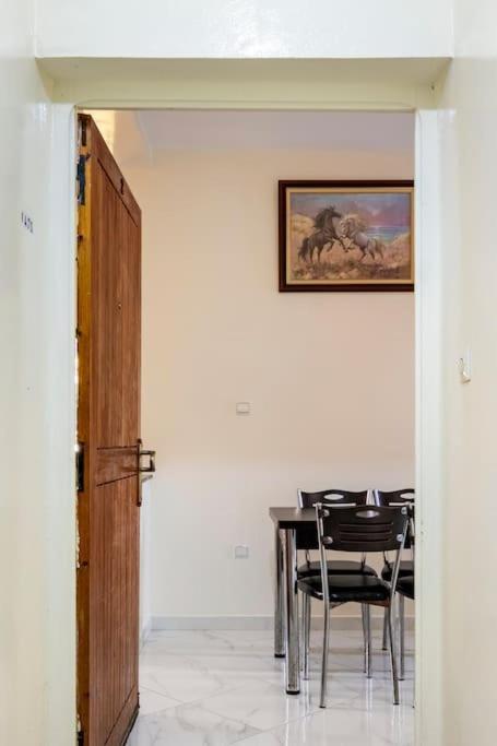 Appartement Chaleureux Et Calme, Parking, Jardin Agadir Extérieur photo