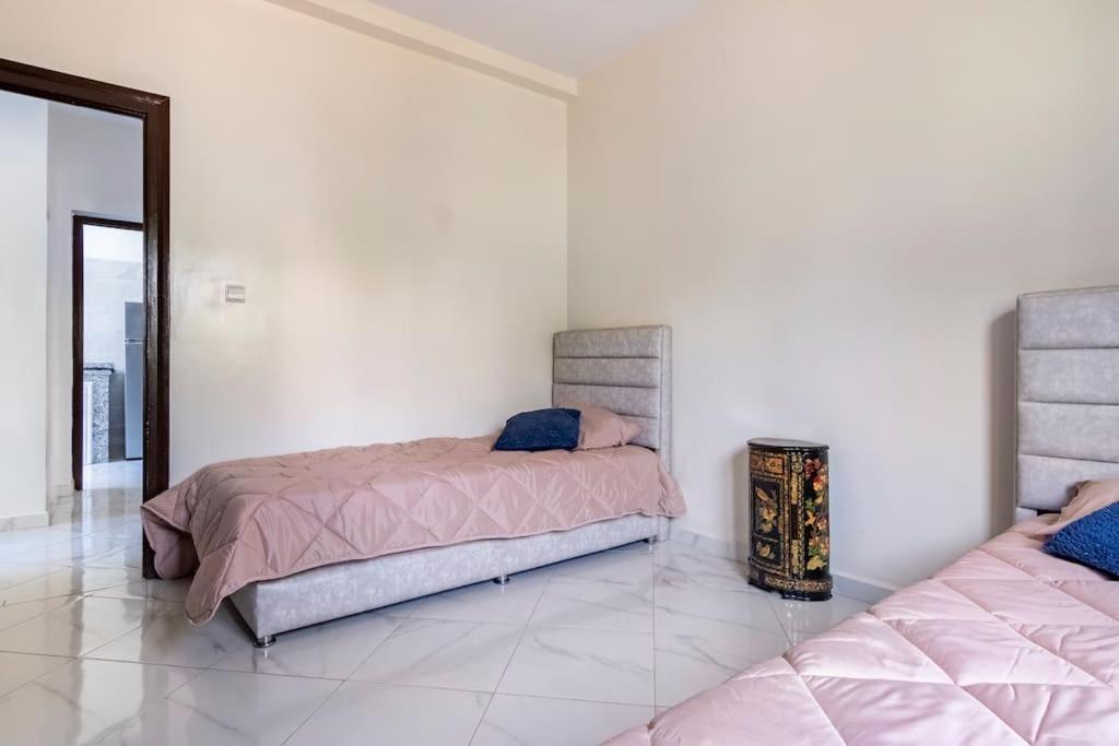 Appartement Chaleureux Et Calme, Parking, Jardin Agadir Extérieur photo